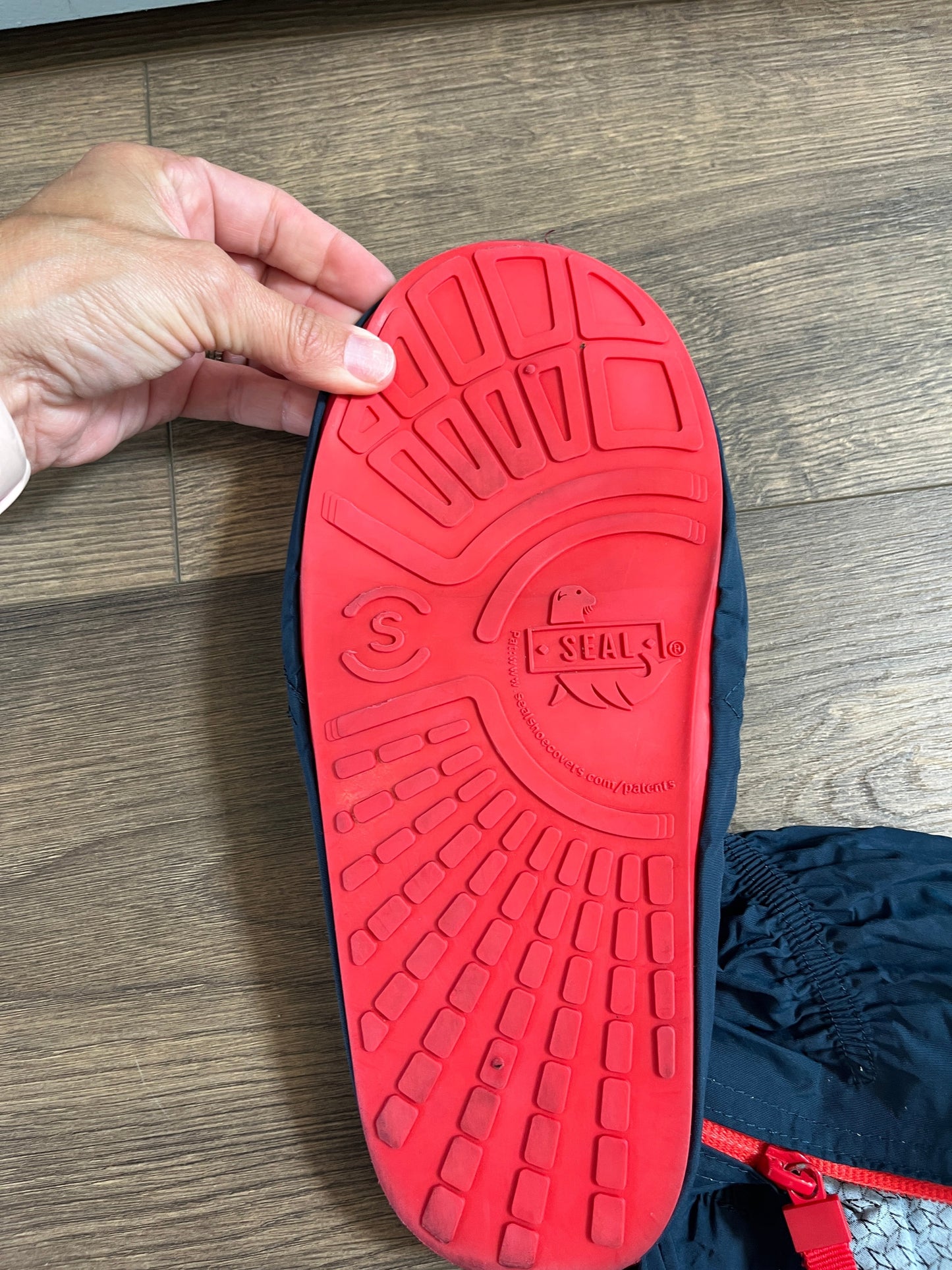 137 seal shoe covers waterproof shoe covers XS