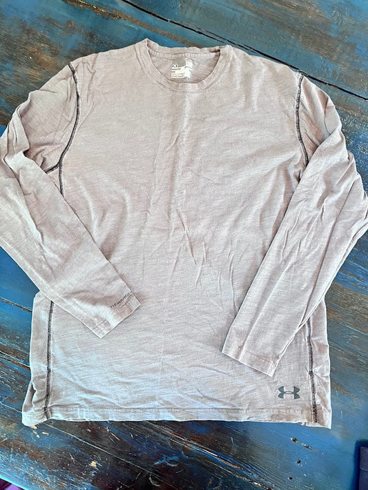 Seller #94: Men's Long Sleeve, Underarmour, Size L