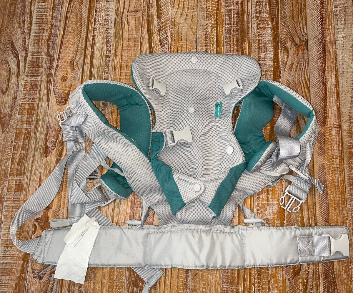 #4 Infantino Flip Four in 1 Light and Airey Convertible Carrier