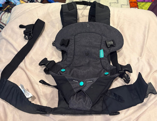 REDUCED #145 Infantino Flip 4-in-1 Convertible Baby Carrier