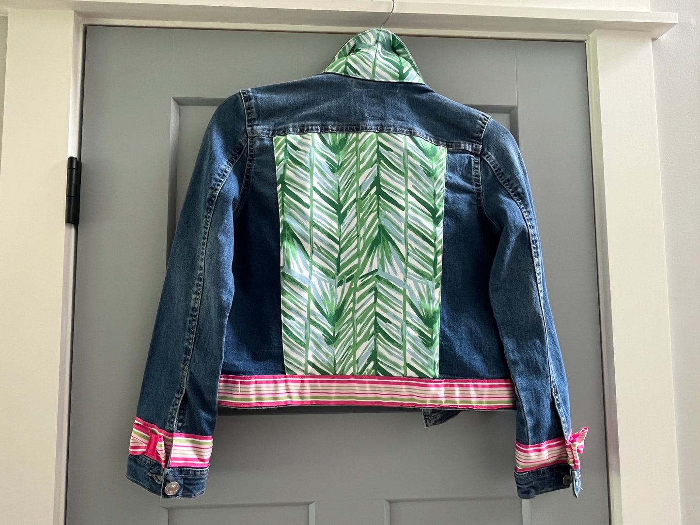 137 Girls XL (14/16) women's XS jean jacket Lilly pulitzer inspo. BNWT MULTIPLE PICTURES FOR DETAIL
