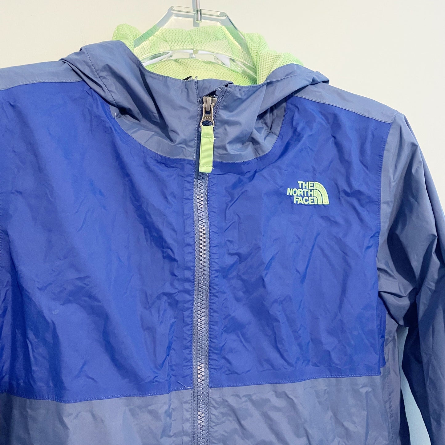 #118 | Size XL | North Face Boys Windbreaker Jacket