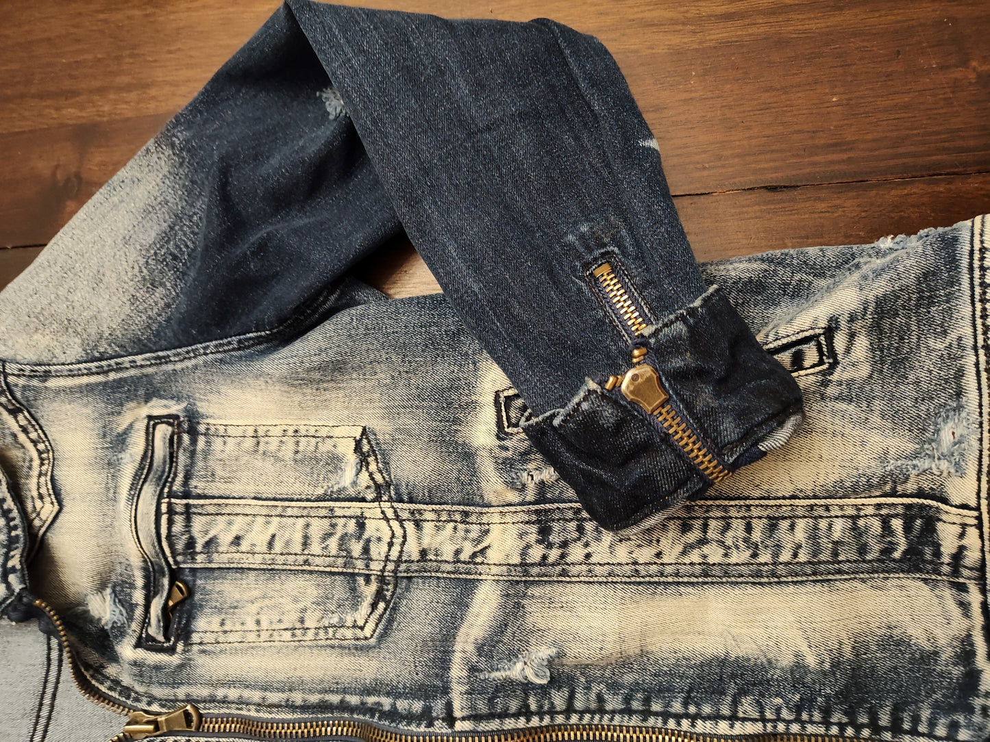 Seller 185: Rockstar Original Jean Jacket Skull Design Size Large