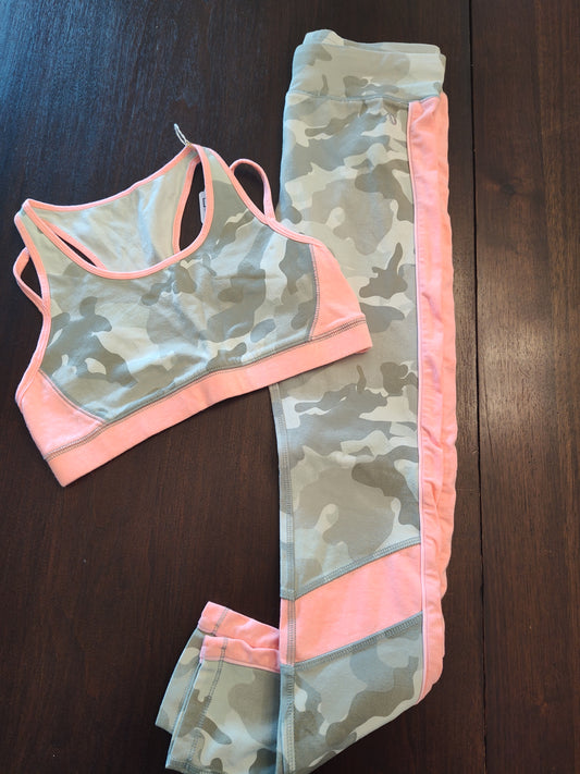 Seller 185:  Xersion Girls 14 Workout outfit