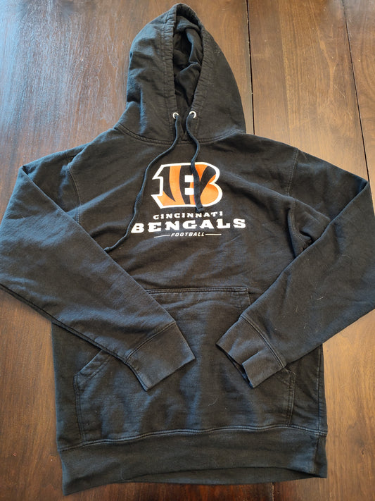 Seller 185:  Bengals Fanatics Hoodie Adult Small (unisex) fitted style