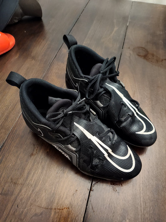 Seller 185:  Men's Shoes Nike alpha menace Size 9 (football)