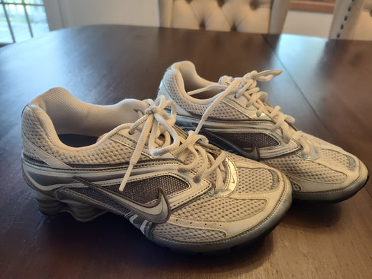 Seller 185:  Nike Reveal 3 Women's Size 6.5 Grey