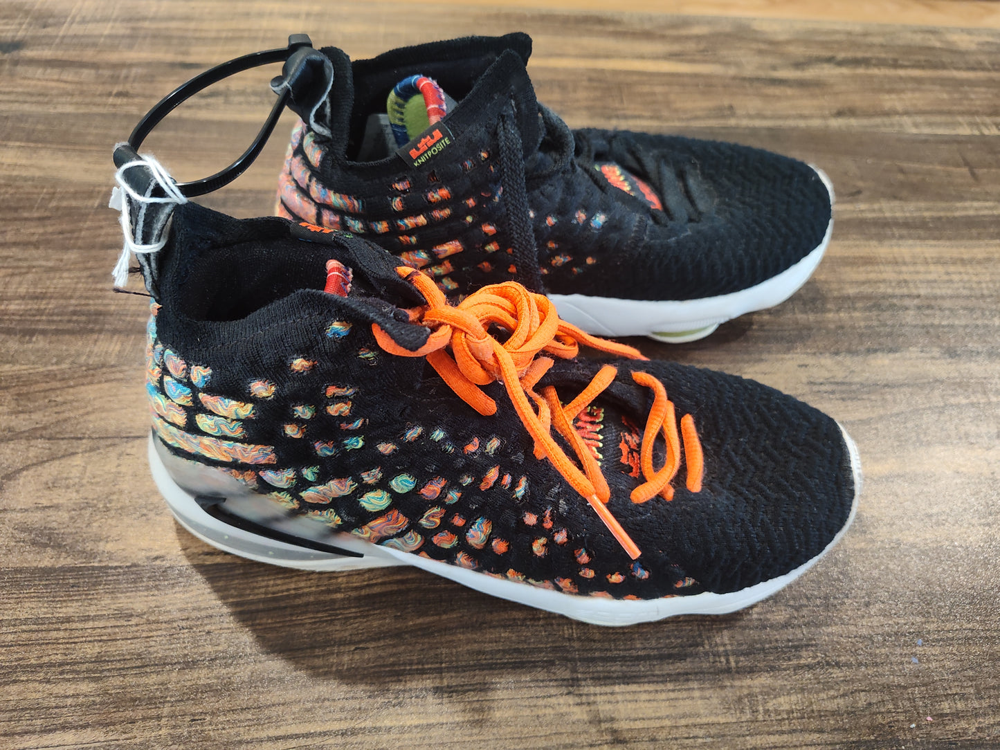 Seller 185:  Nike Chain Gang Shoes boys size 5 youth