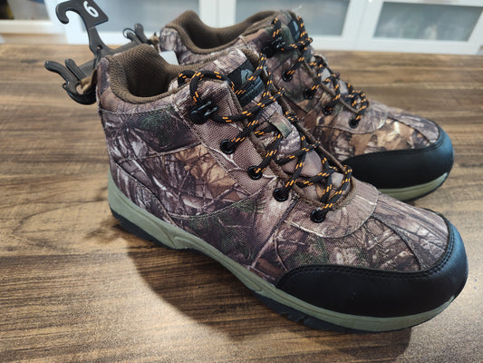 Seller 185:  Ozark Trails Boys Hiking Boots size 6 youth NEW