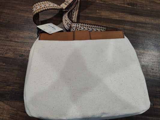 Seller 185:  A.N.A. new purse