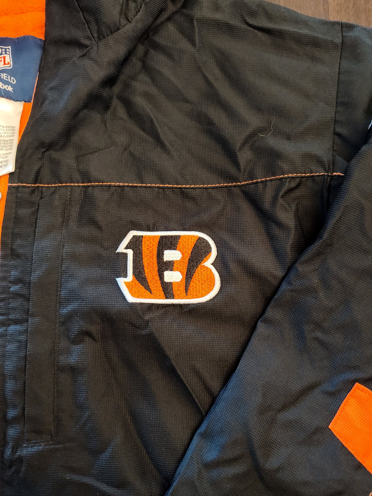 Seller 185:  Cincinnati Bengal's boys Coat XL size 14/16
