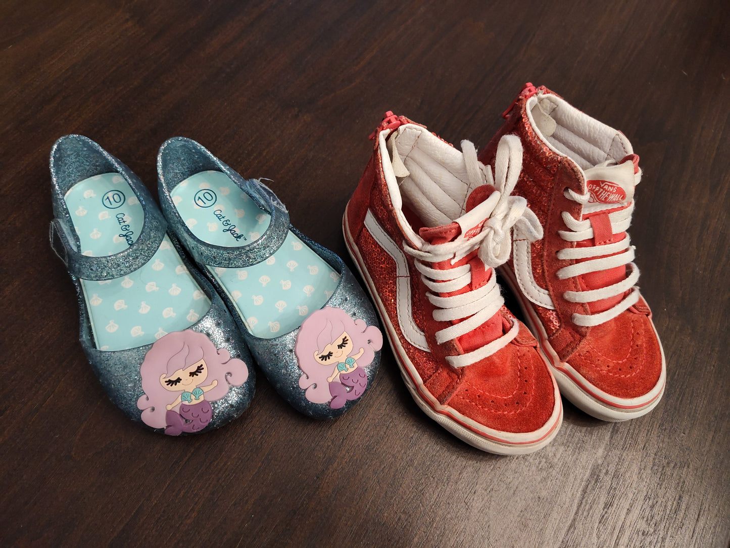 Seller 185:  Girl's shoes size 10/10.5 Vans & Cat n Jack