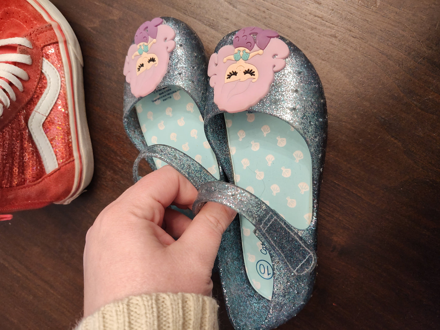 Seller 185:  Girl's shoes size 10/10.5 Vans & Cat n Jack
