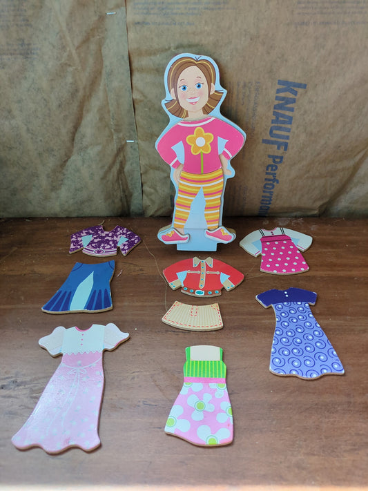 Seller 125 - Magnetic Paper Doll