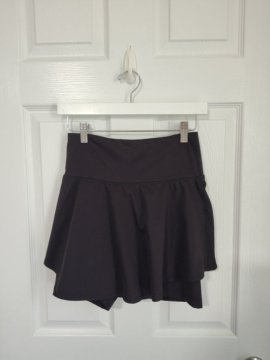 Seller 189:  **REDUCED** Old Navy Powersoft Women's Athletic Black Skirt Size Small with built in shorts