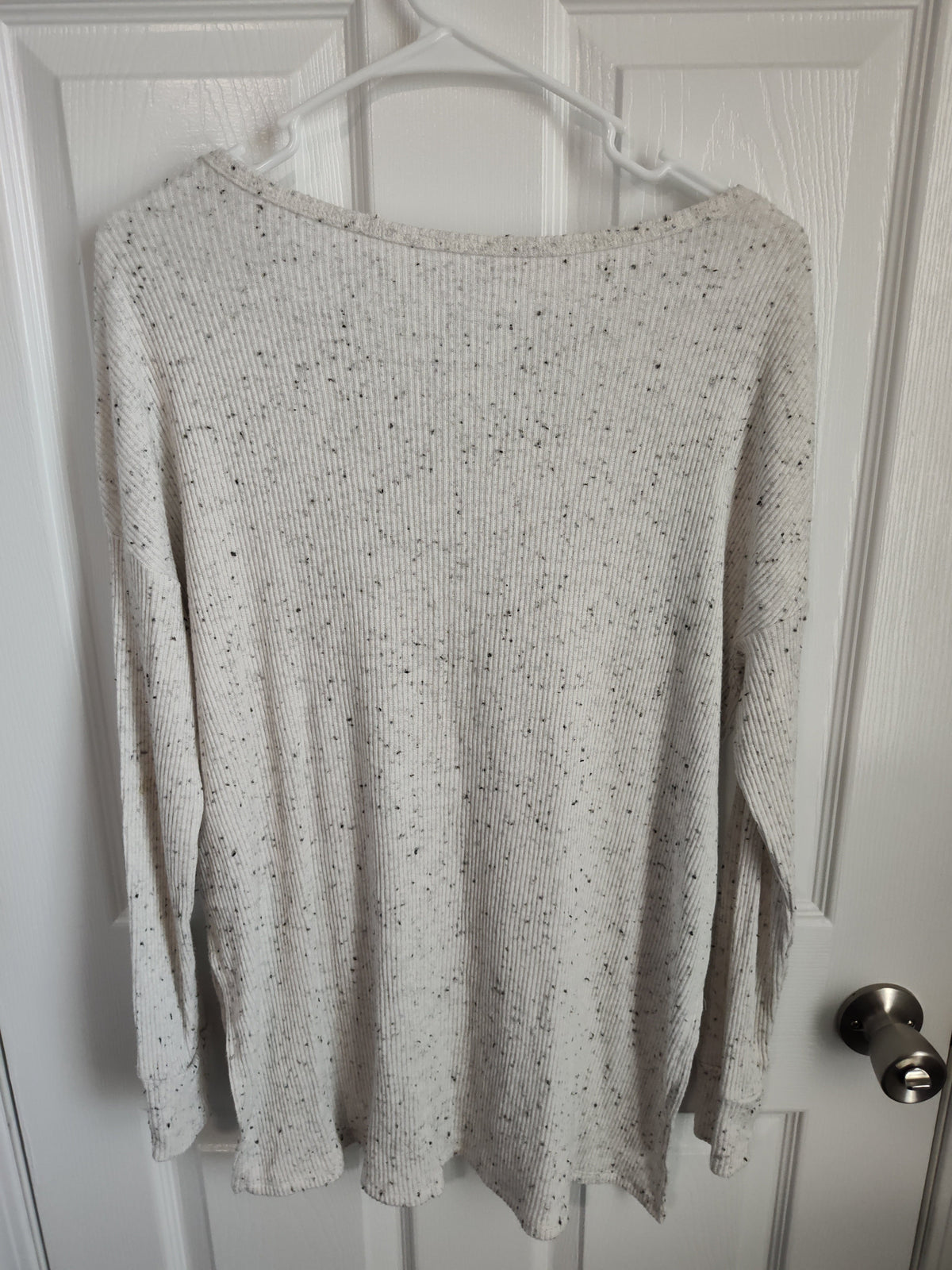 Seller 189:  American Eagle Women's XS Cream Ribbed Top