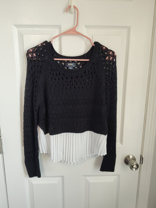 Seller 189:  Maeve (Anthropologie) Women's Small Pleated Trim Crochet Long Sleve