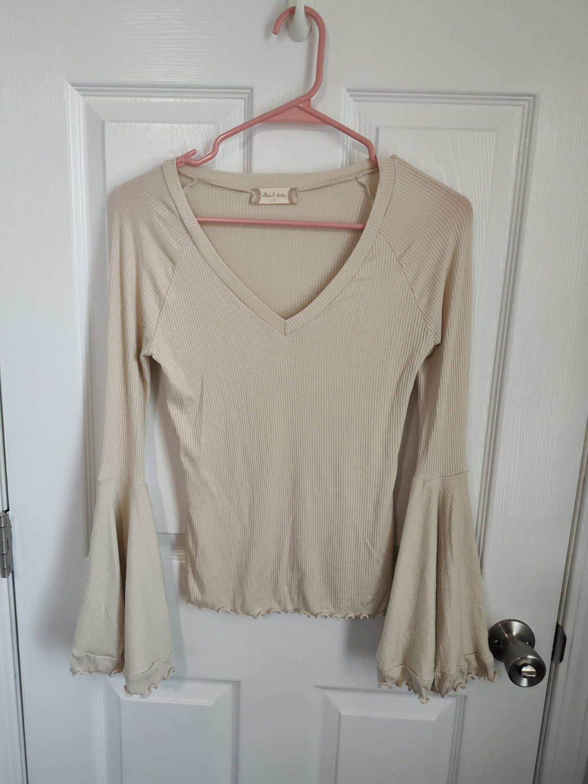 Seller 189:  Altar'd State Women's Sz Small Bell Sleeve Top