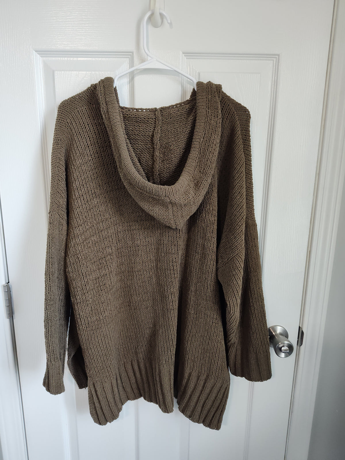 Seller 189:  Aerie oversized hooded sweater women's size medium