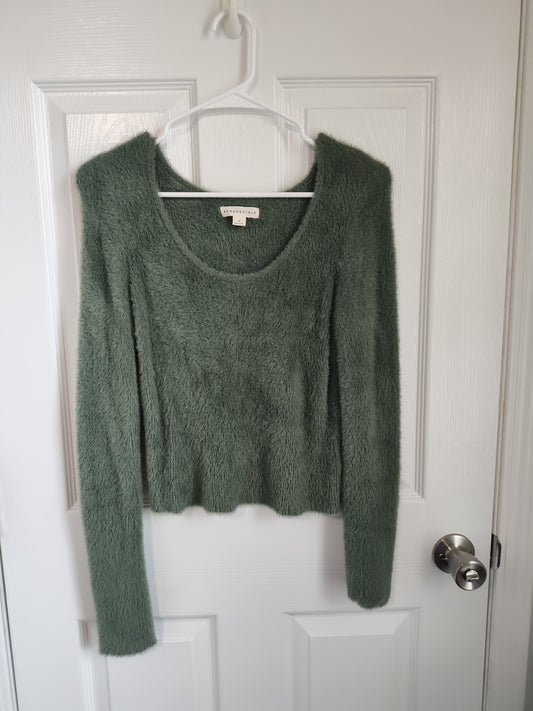 Seller 189:  Aeropostale Green Fuzzy Scoop Neck Top Women's size Medium
