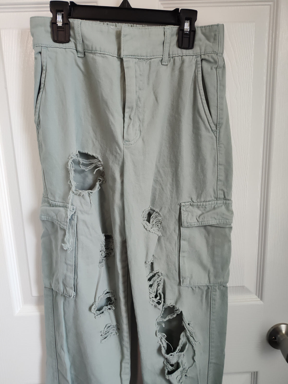 Seller 189:  Forever 21 women's XS distressed cargo joggers