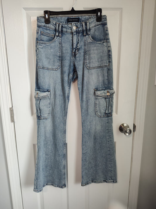 Seller 189:  Aeropostale Jeans Mid-Rise Flare Utility Style Women's size 4s
