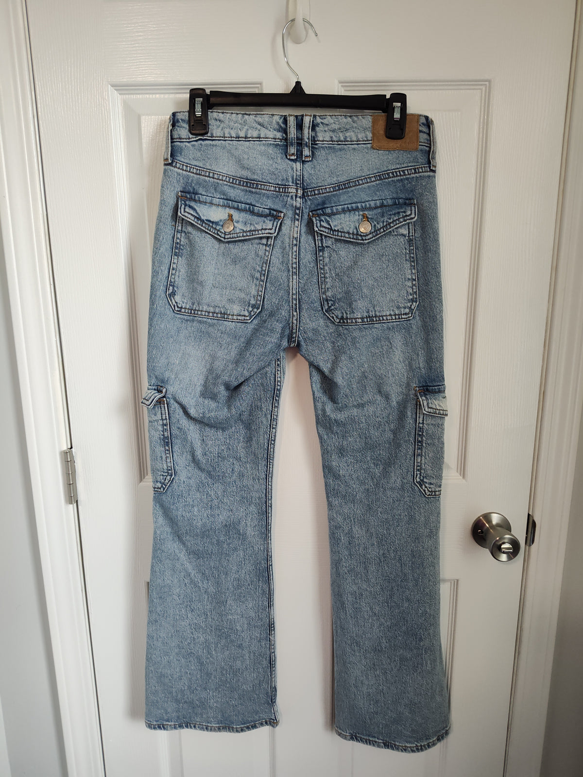 Seller 189:  Aeropostale Jeans Mid-Rise Flare Utility Style Women's size 4s