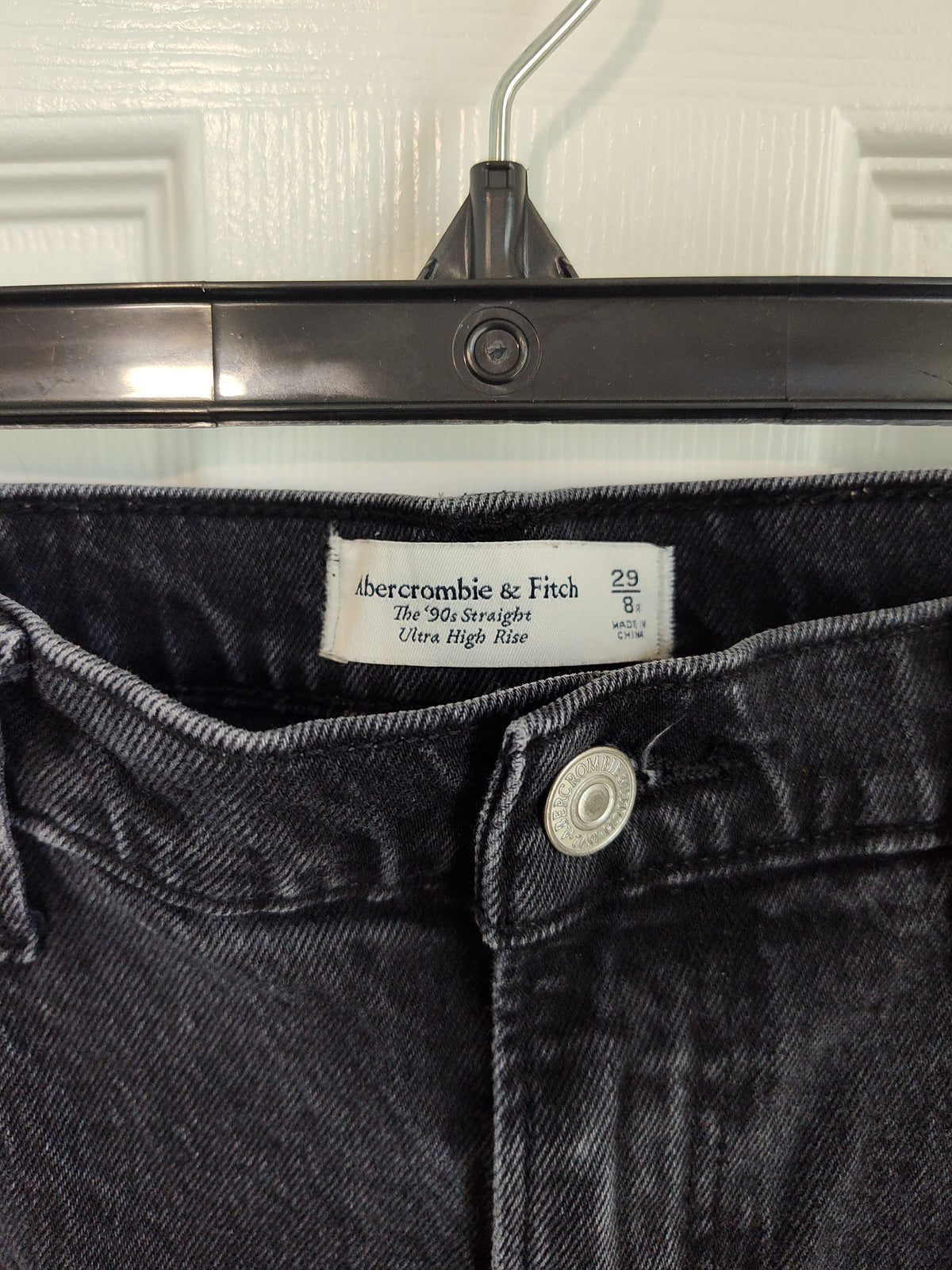 Seller 189:  Abercrombie Black Jeans Women's size 8/29, 90s Straight Ultra High Rise