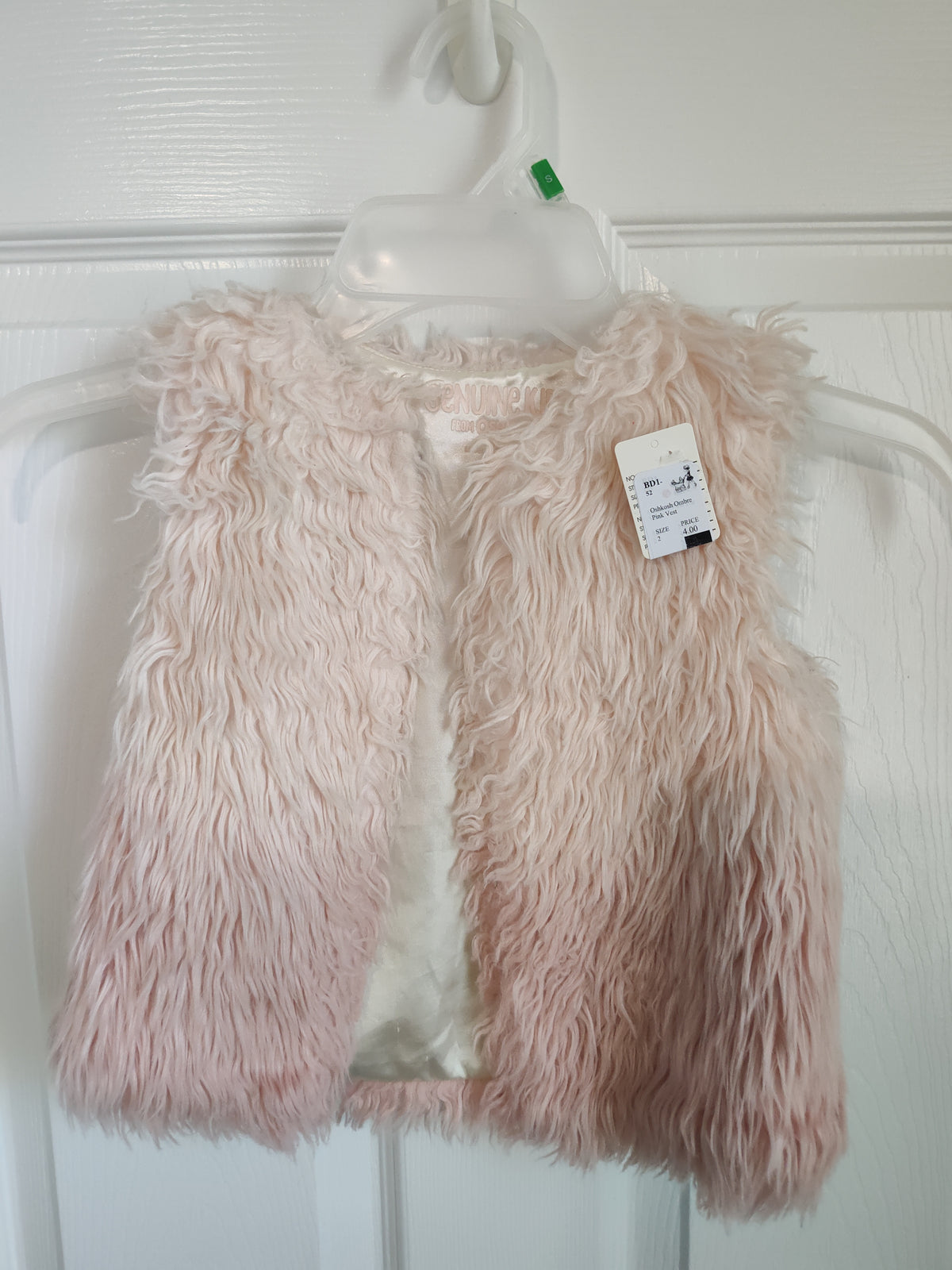 Seller 189:  OshKosh Girl's 2/3t faux fur pink vest