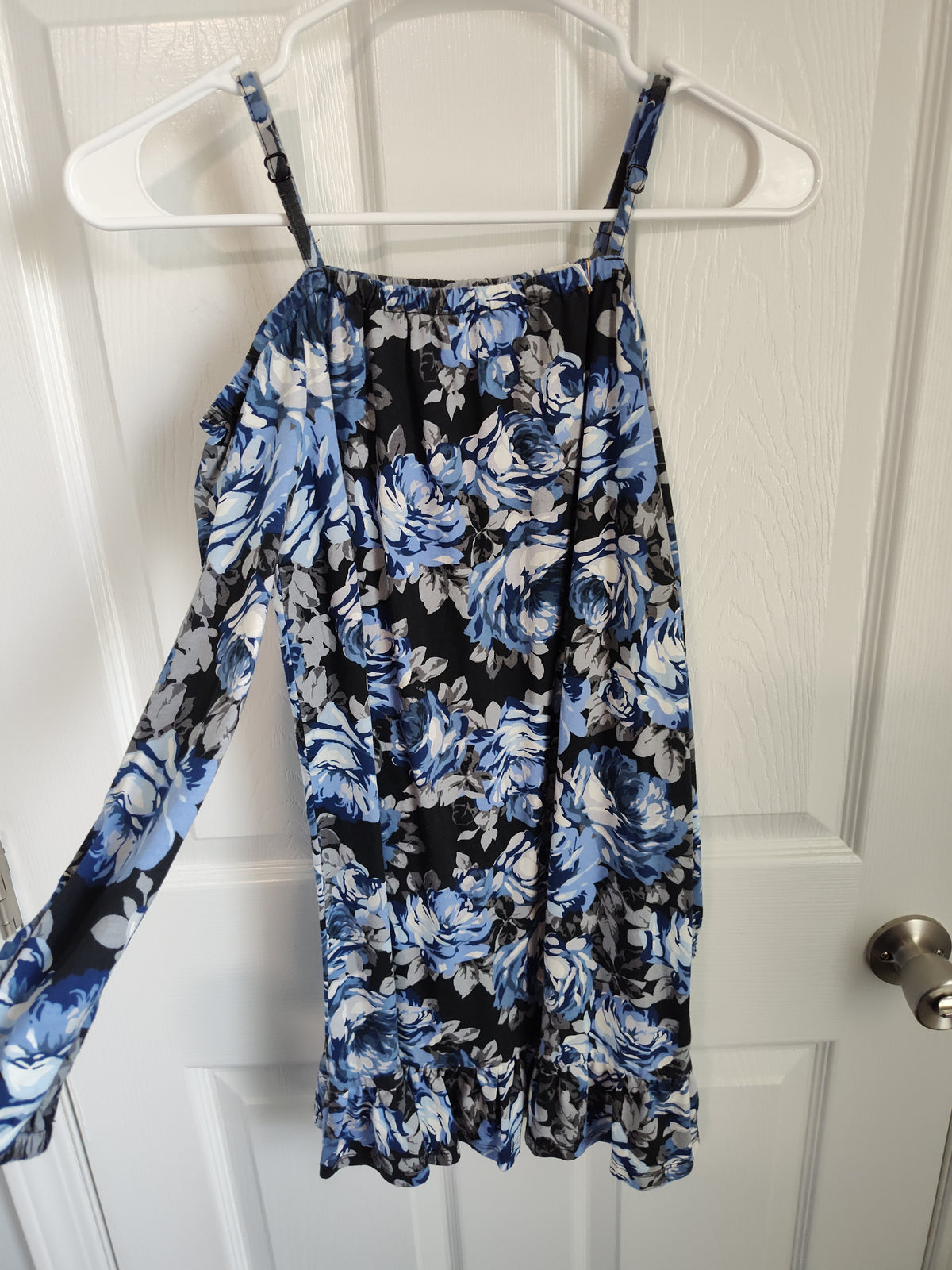 Seller 189:  Children's Place Cold Shoulder dress girls size 10/12