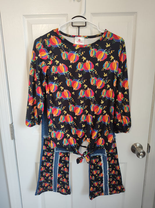 Seller 189:  Ruffle Girls Pumpkin Outfit Girl's size 5xl (12)
