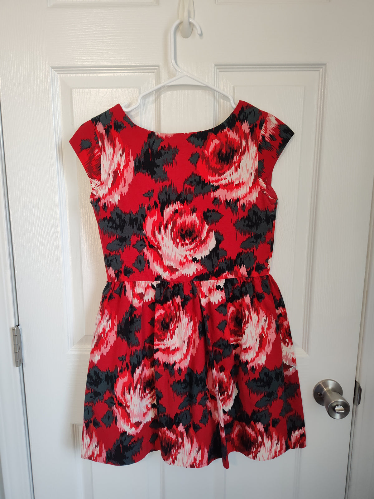 Seller 189:  Gap Red Floral Dress Girls size 12