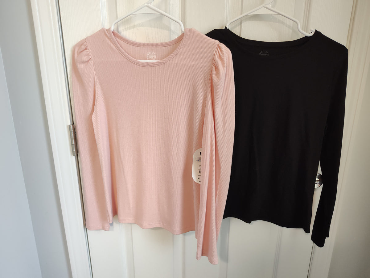 Seller 189:  Wonder Nation Tops x 2 Girls size 14