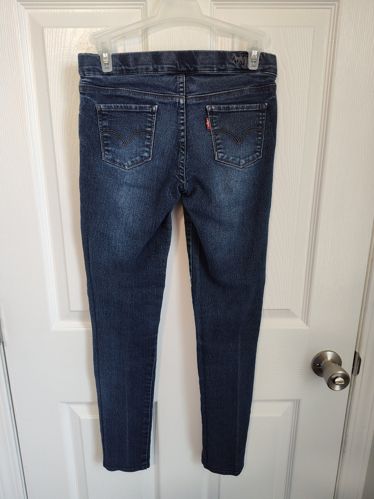 Seller 189:  Levi's jeggings girls size 14