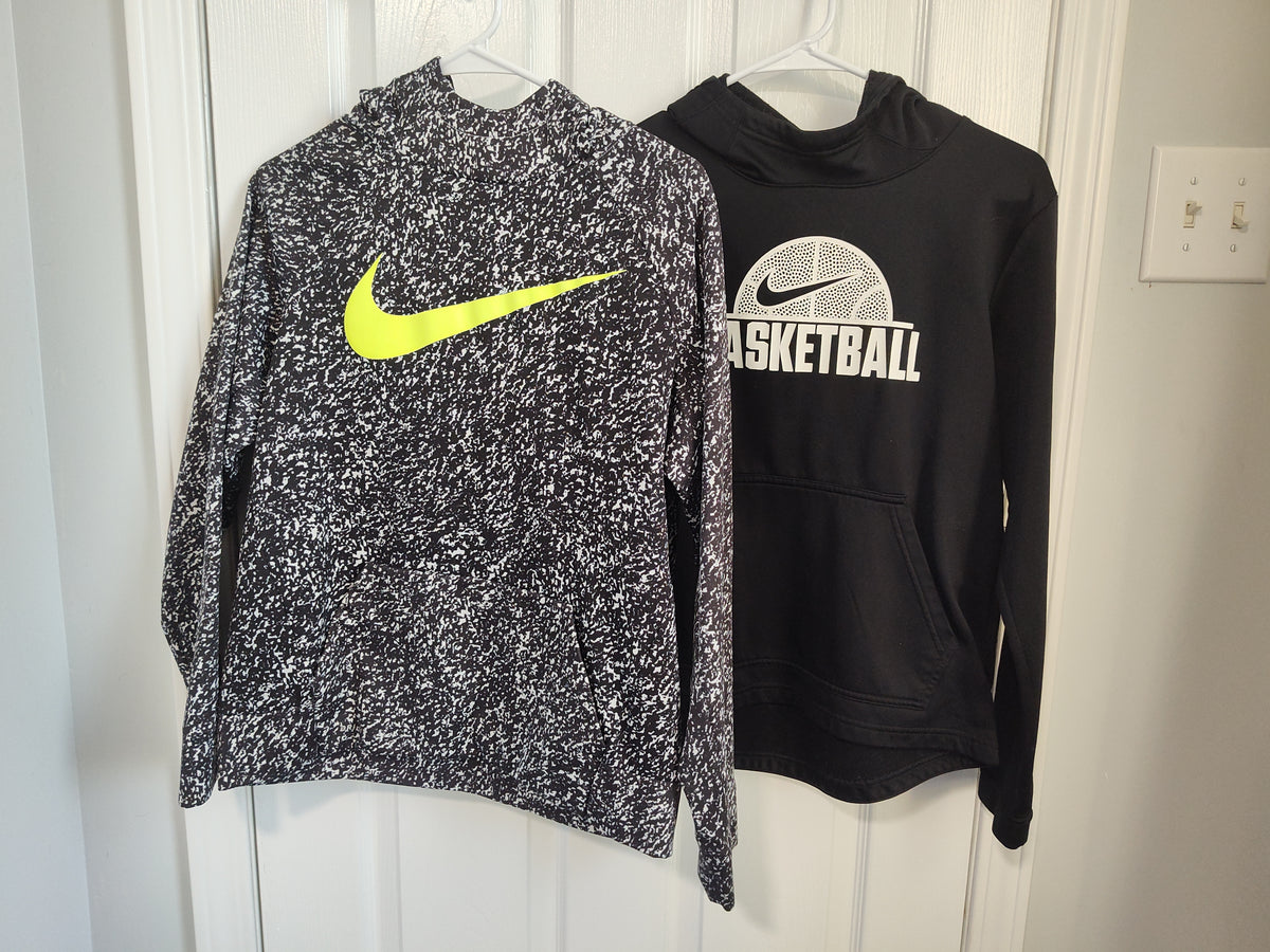 Seller 189: Nike Hoodies x 2 boys YXL (appx size 16)