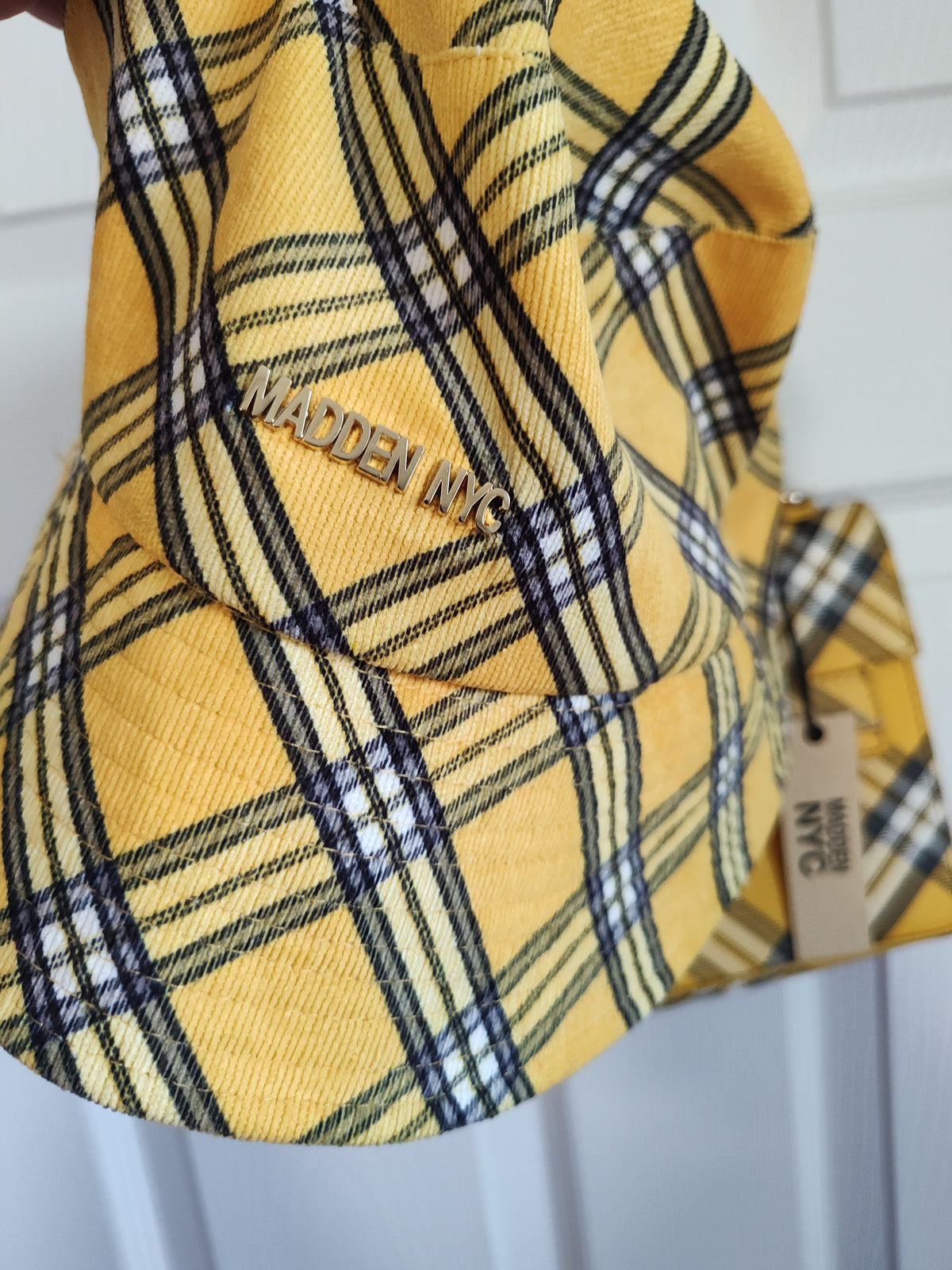 Seller 189:  Steve Madden Bucket hat and purse