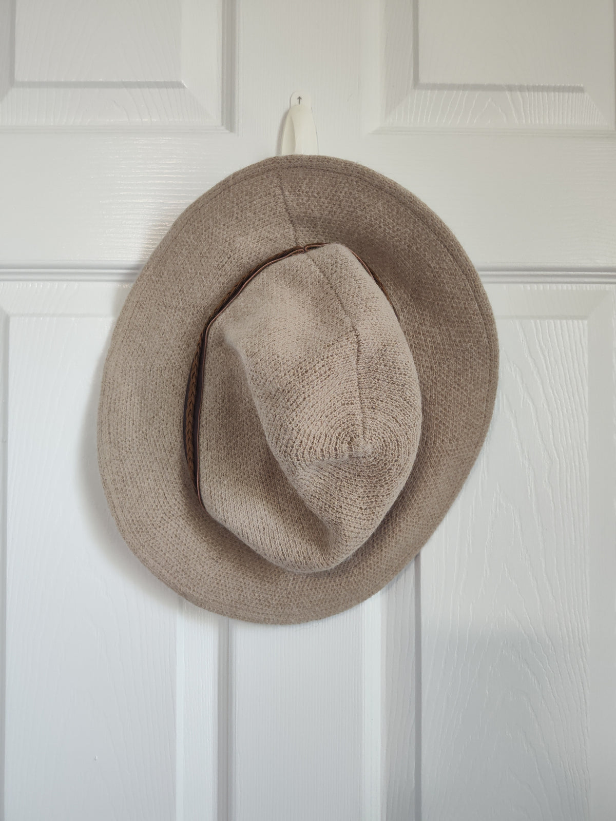 Seller 189:  New women's Universal Fall Hat