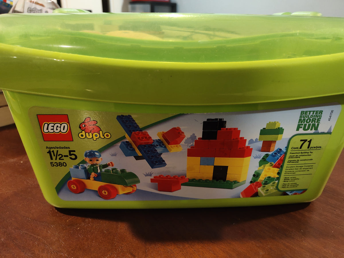 Seller 189:  Lego duplos with bin