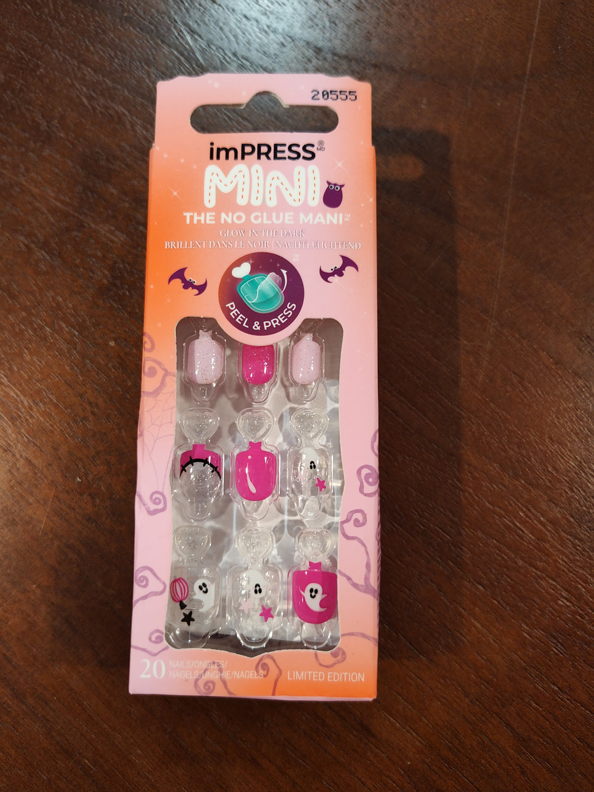 Seller 189:  Impress Mini Halloween Themed Press on Nails (Smaller Youth Size)