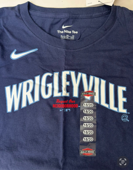 #200 Boys youth XL Nike Wrigleyville tshirt