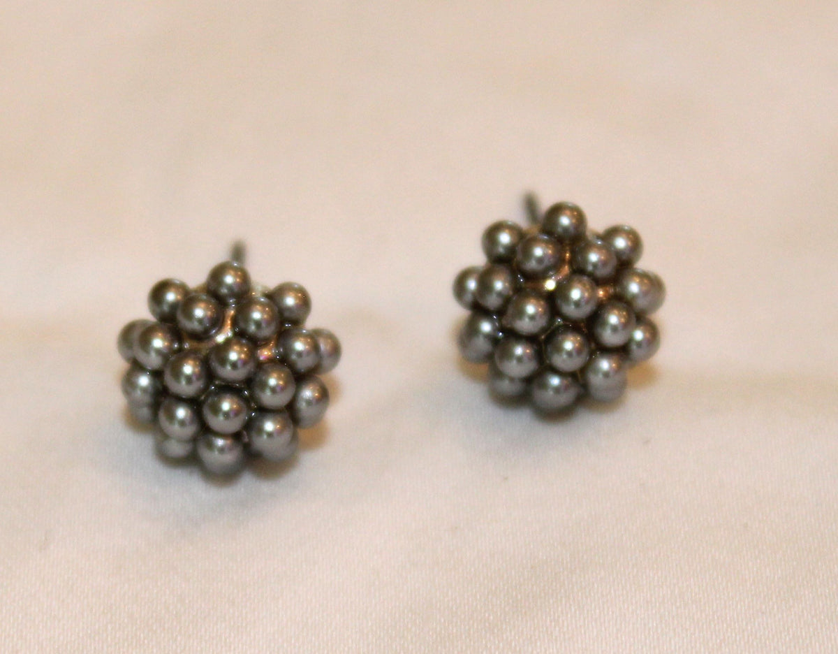 #168 Gray textured earrings