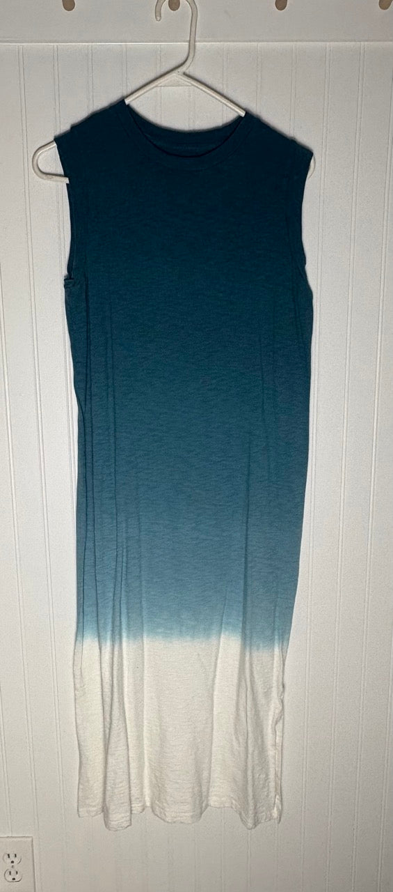 #39 Womens M, Universal Thread ombre teal maxi dress