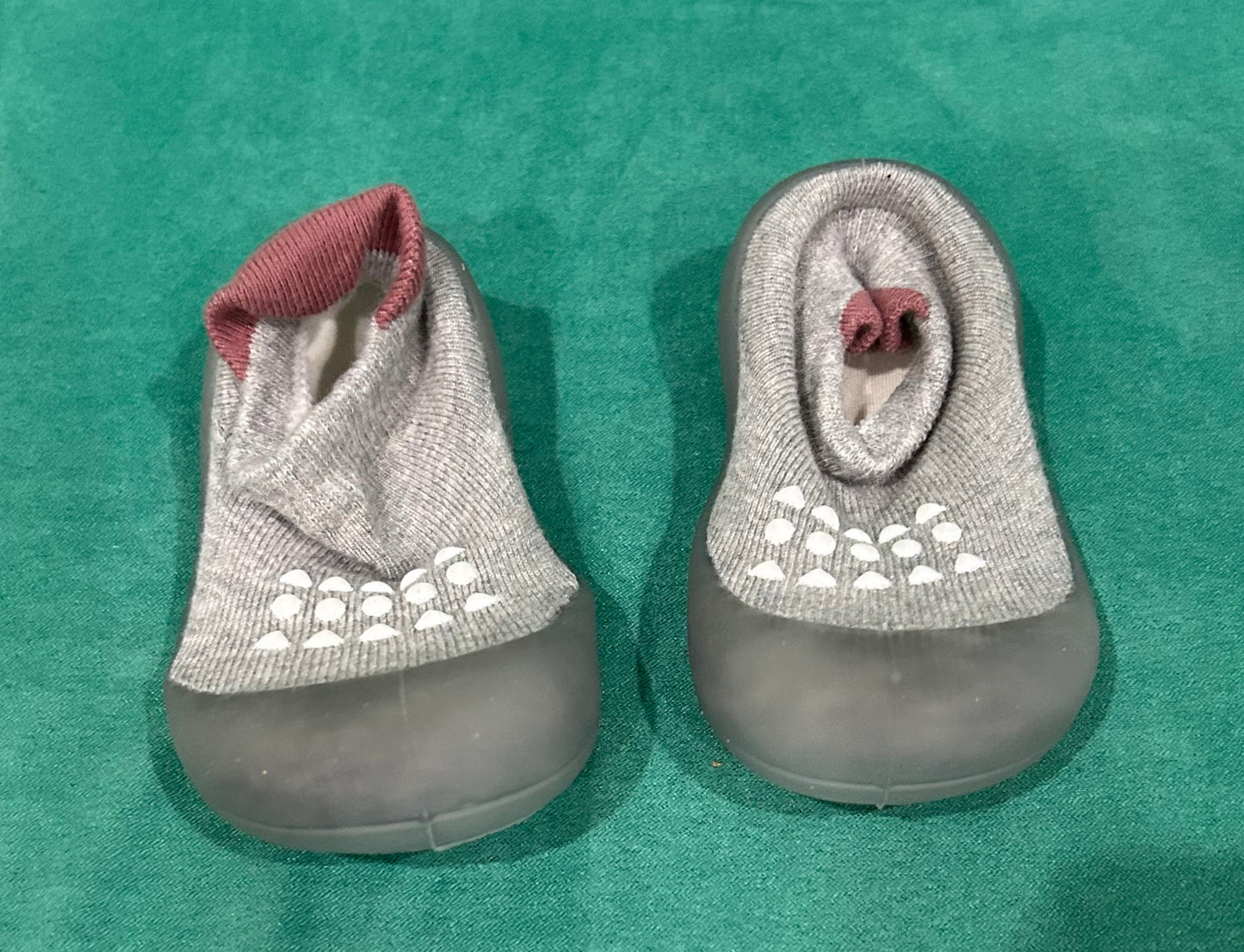 Seller 128 - Baby Sock Shoe with Soft Rubber Sole 9-12M
