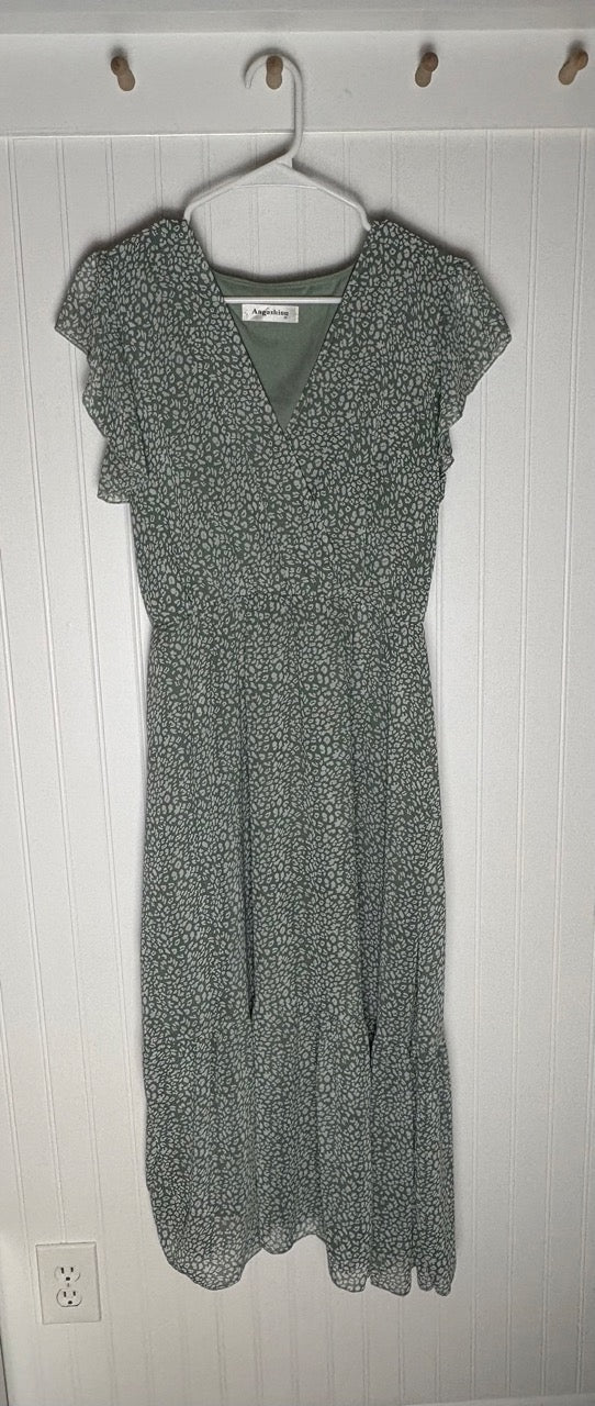 #39 women's S sage green floral dress
