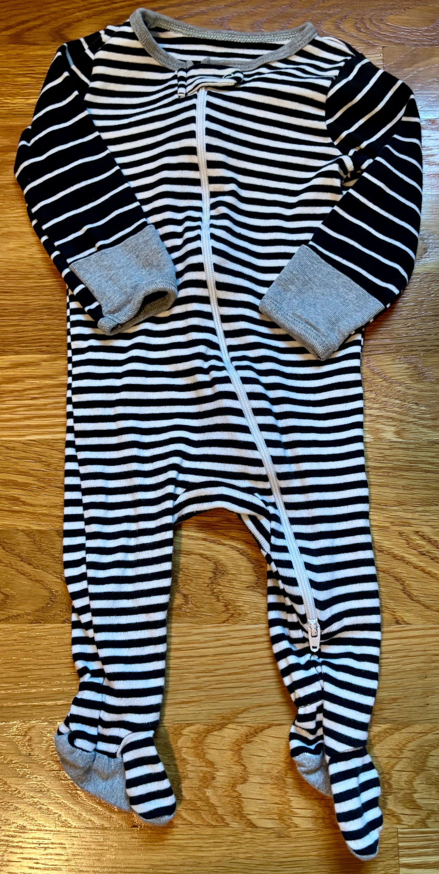 REDUCED Seller #139 Gender Neutral Sleepers 3-6M - set of three