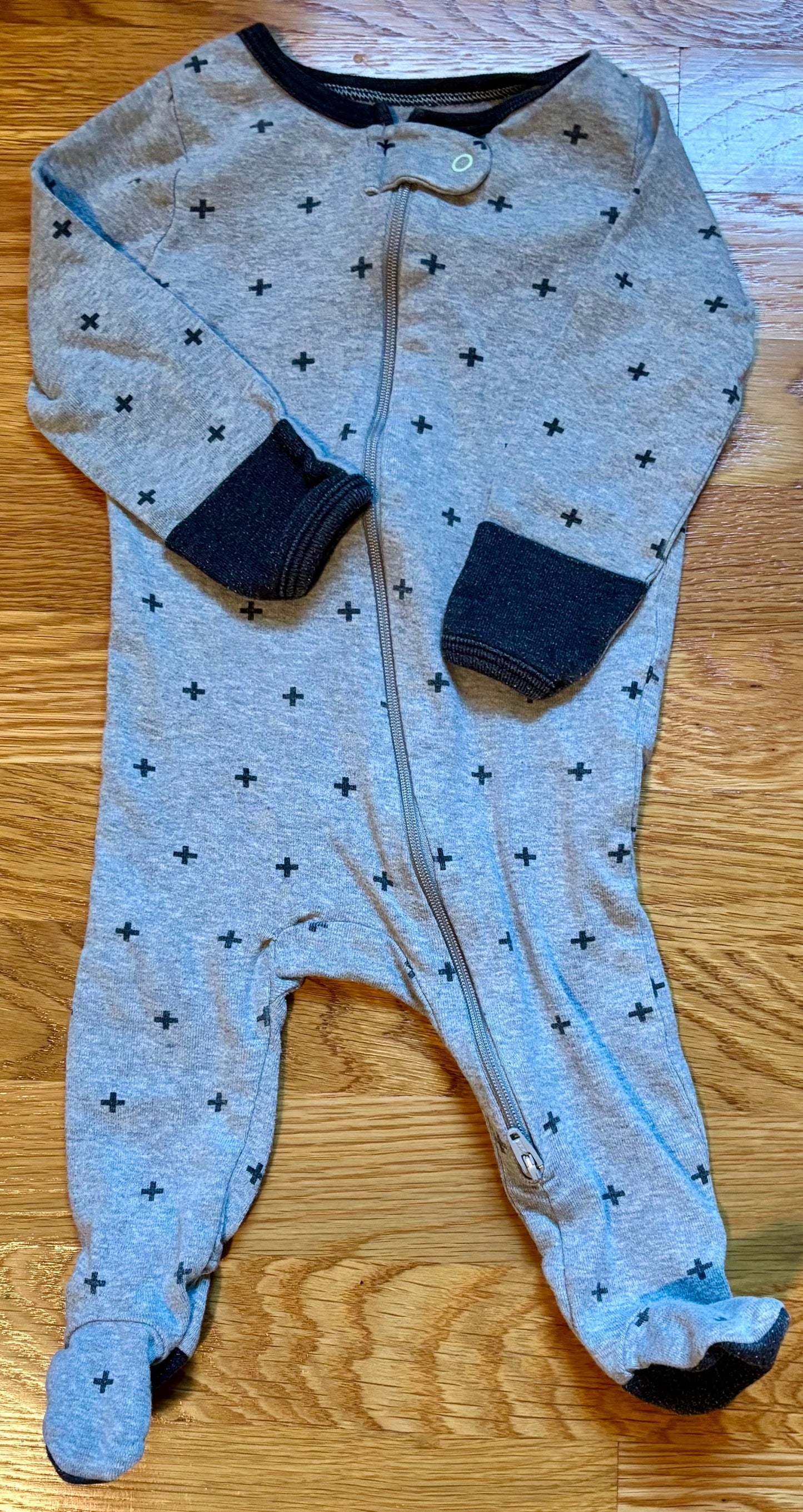 REDUCED Seller #139 Gender Neutral Sleepers 3-6M - set of three