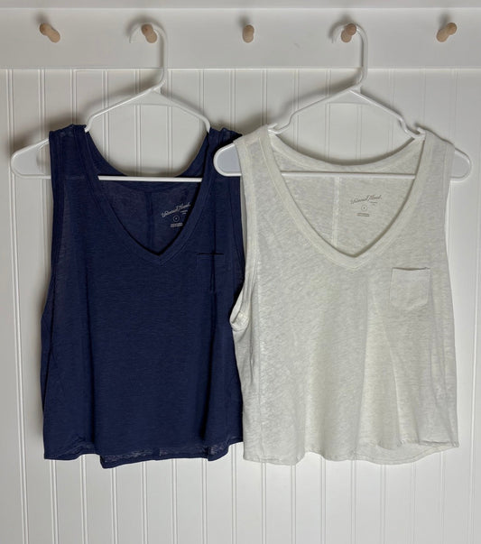 #39 women's M universal thread linen cropped pocket tank bundle (2)