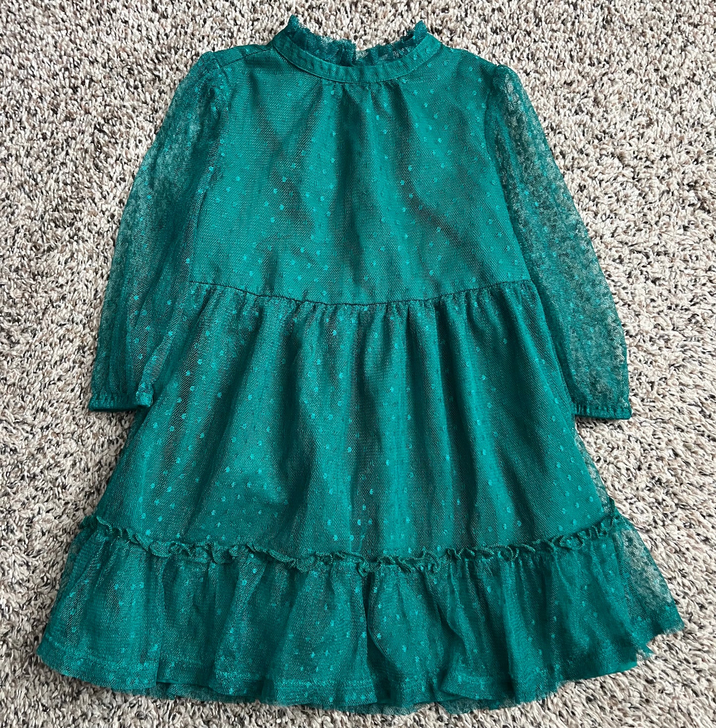 Seller 130 Girls 2T Green tier jacquard Holiday dress VGUC