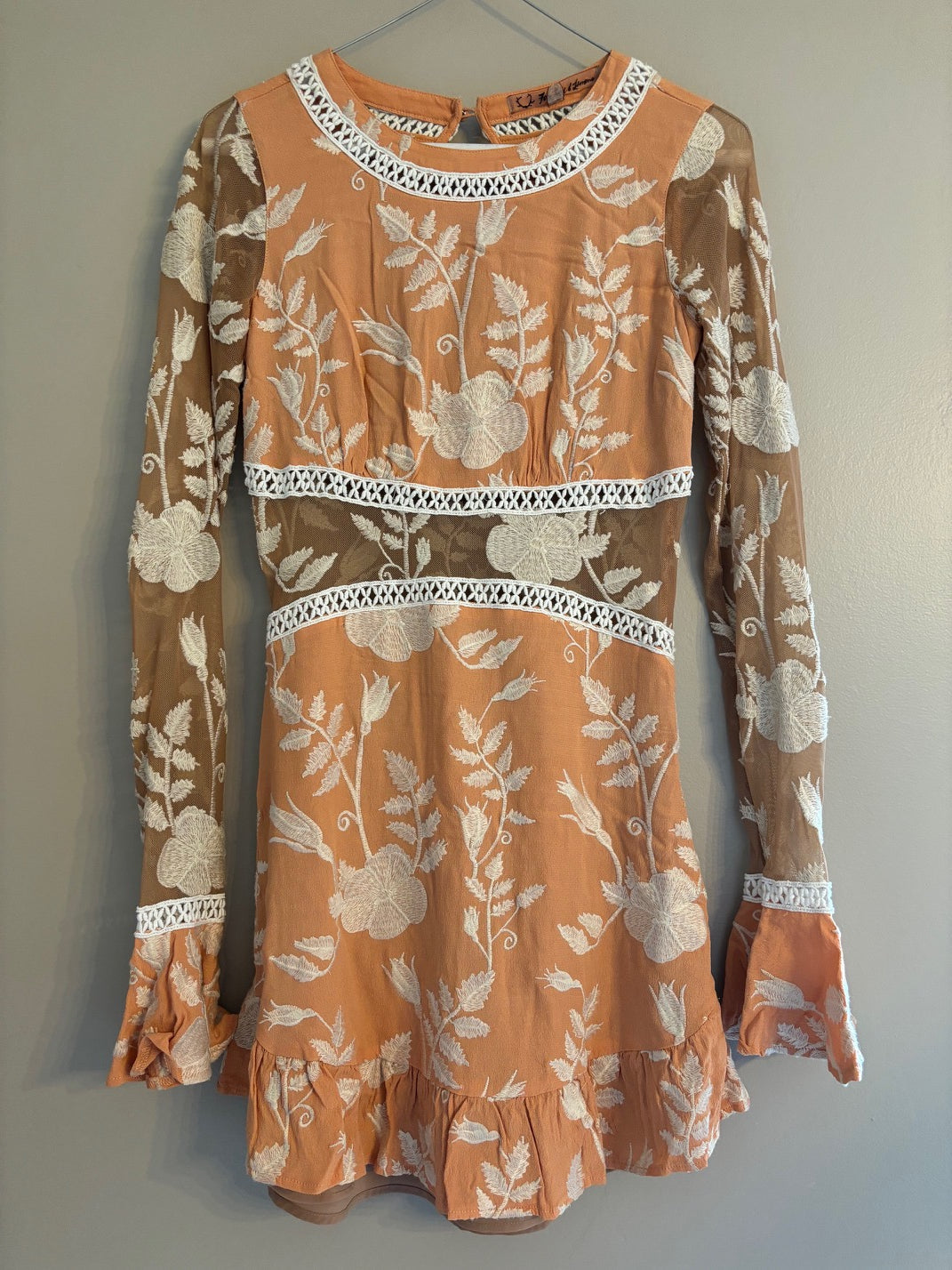 #70 Women's For Love and Lemons dress Size XS EUC