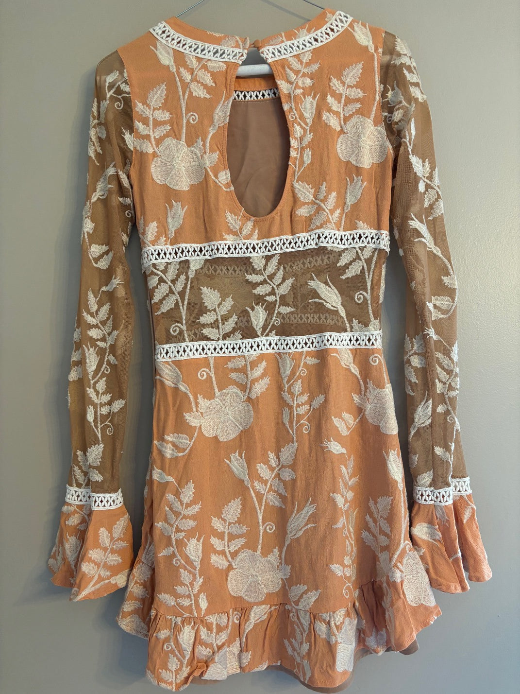 #70 Women's For Love and Lemons dress Size XS EUC